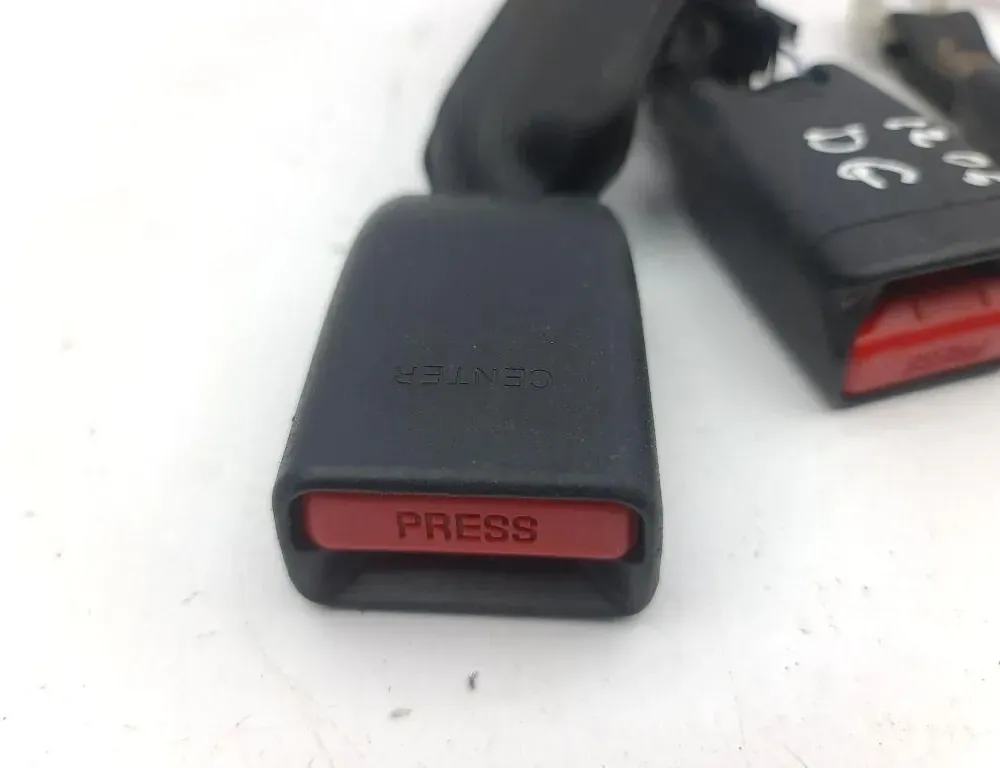 LEXUS IS XE30 (2013-2024) Boucle du siège arrière central 150225BR 34953815