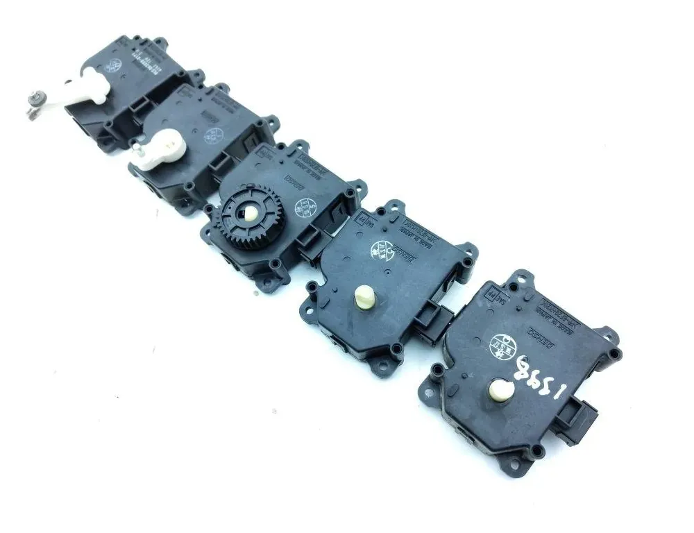 LEXUS IS XE20 (2005-2013) Actionneur de moteur de volet de chauffage intérieur 0638000171 34961865