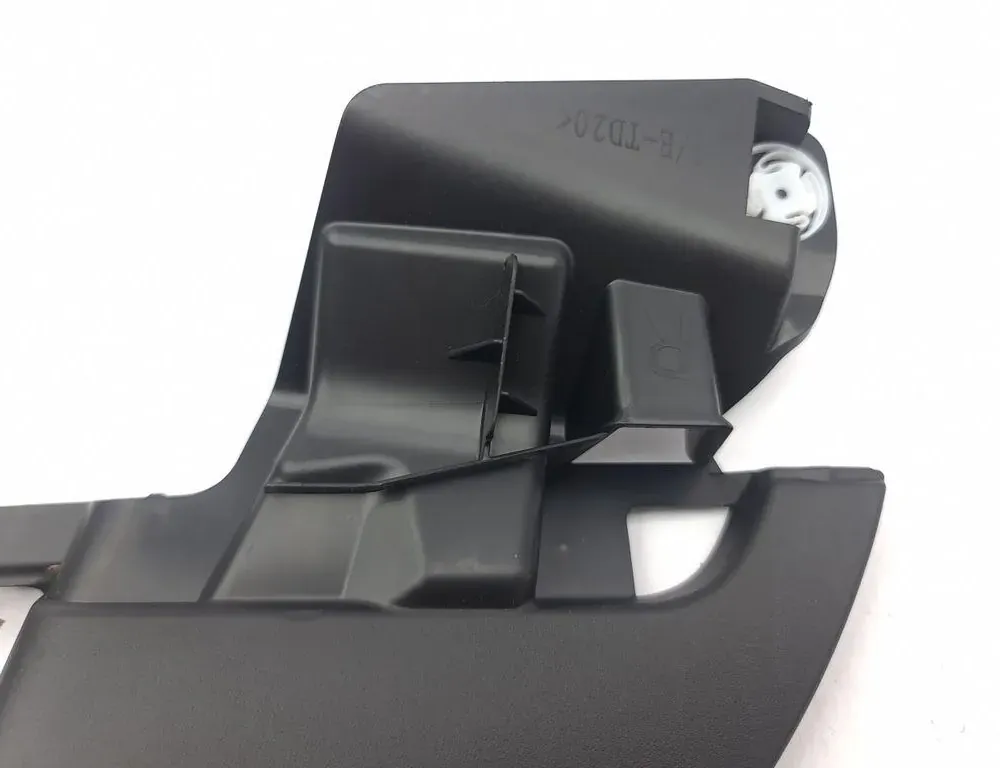 PEUGEOT 2008 2 generation (2019-2023) Moulure de fenêtre de porte avant droite 9825953380 34954105