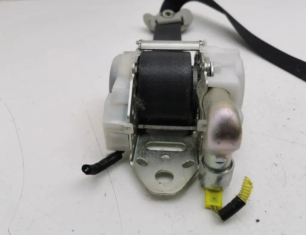 LEXUS IS XE20 (2005-2013) Ceinture de sécurité avant gauche 7M8750P 34457237
