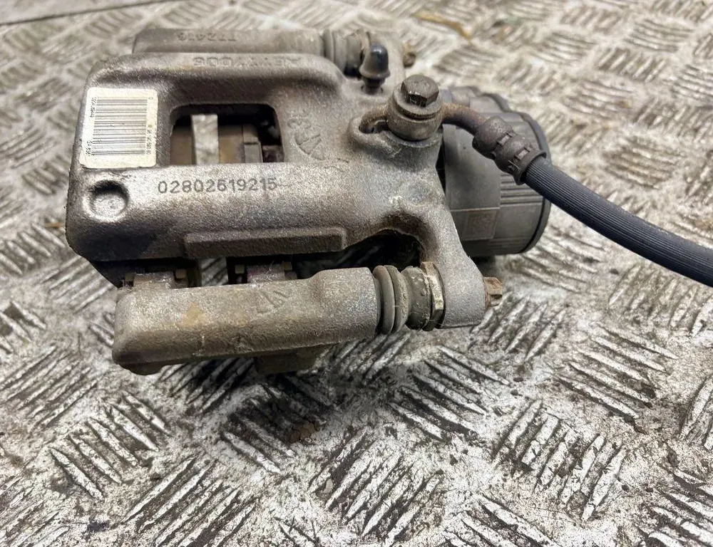 CITROËN C4 3 generation (2020-2023) Étrier de frein arrière gauche 9819059380 34461151