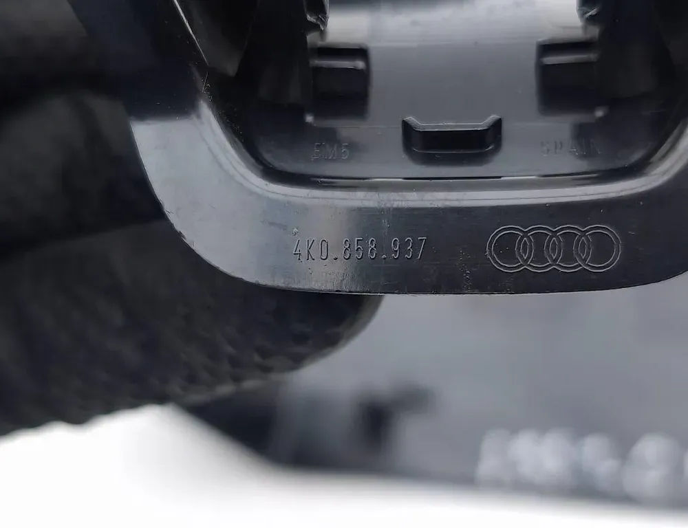 AUDI A6 C8/4K (2018-2024) Garniture de rétroviseur avant gauche 4K5857519A 34465080