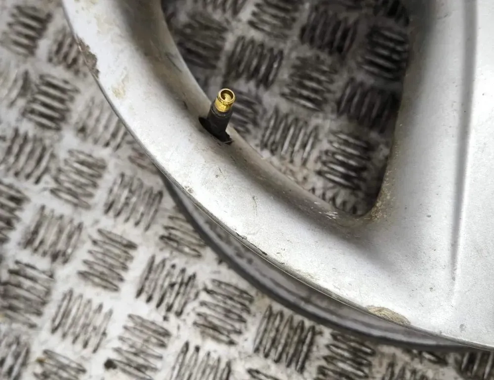 TOYOTA Avensis 2 generation (2002-2009) Roue 34449805