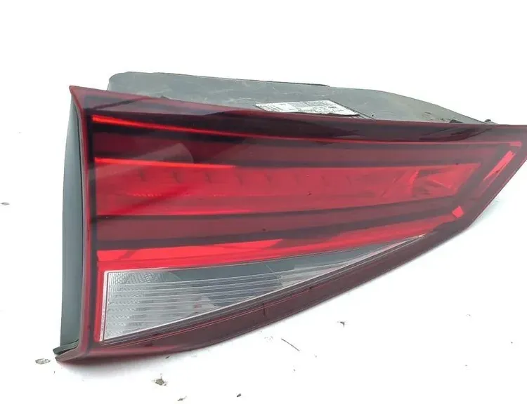 SEAT Ateca 1 generation (2016-2024) Feu arrière de hayon côté gauche 575945307E 34469938