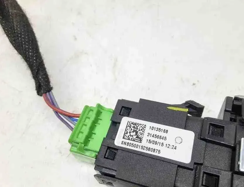 VOLVO V60 1 generation (2010-2020) Serrure d'allumage 31456645,AH4N15607AE 32663039