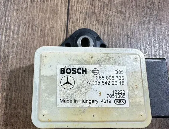 MERCEDES-BENZ E-Class W212/S212/C207/A207 (2009-2016) Capteur d'accélération 0265005735,A0055422618,7051385 34561583