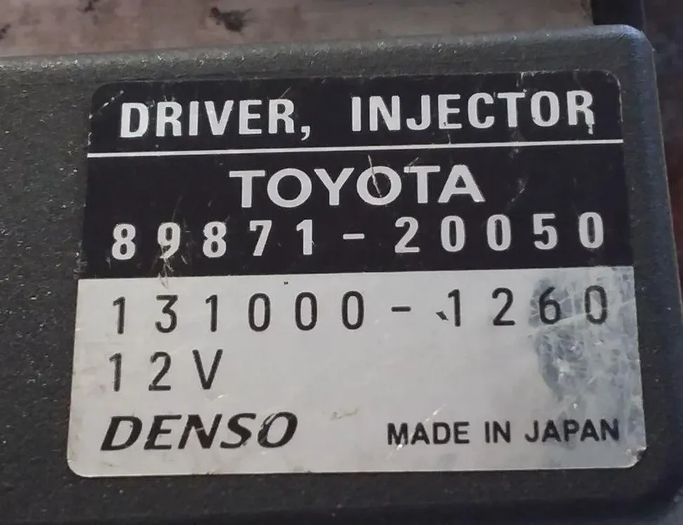 TOYOTA Verso 1 generation (2009-2015) Calculateur d'injecteurs de carburant 8987120050 31343918