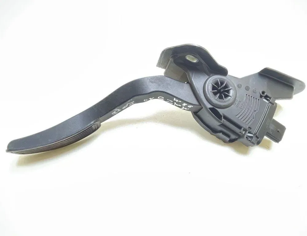 MAZDA 3 BK (2003-2009) Pédale d'accélérateur GS8S41600 31361073