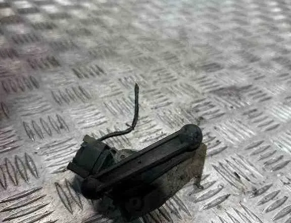 BMW X5 E70 (2006-2013) Capteur de niveau avant droit 6785205 32454594