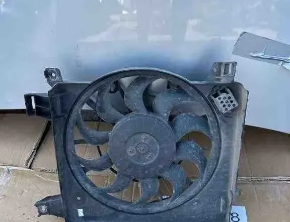 OPEL Astra H (2004-2014) Radiateur de ventilateur de refroidissement du moteur 13171426 32462234