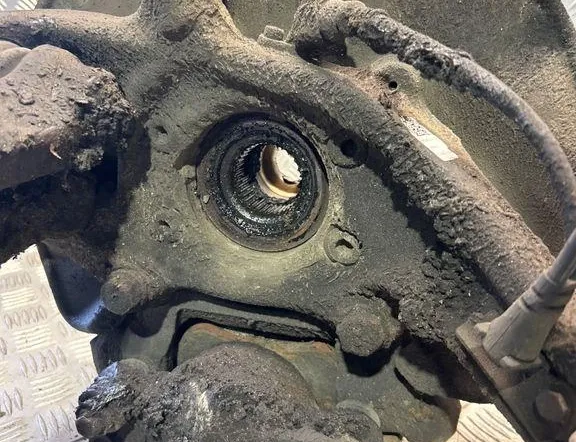 AUDI Q5 8R (2008-2017) Moyeu De Roue Avant Droit 8K0407242Q 34988533