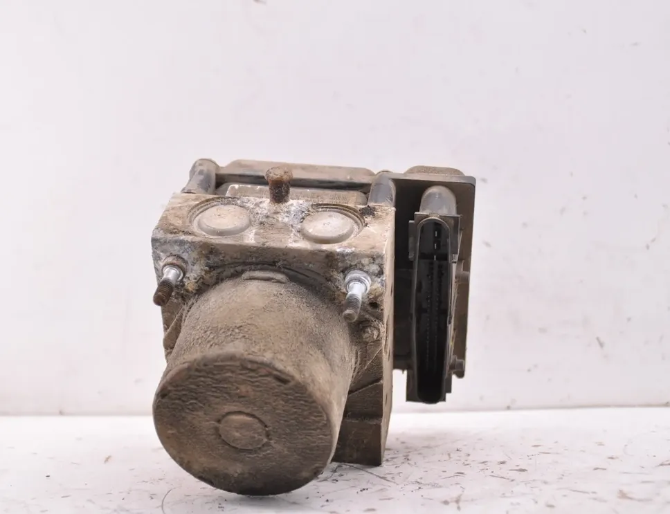 HYUNDAI i30 FD (1 generation) (2007-2012) Pompe ABS 589202L500 33444632