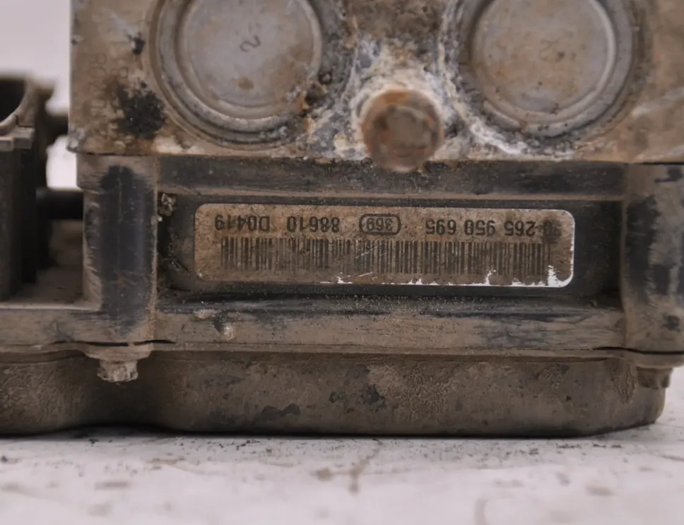 HYUNDAI i30 FD (1 generation) (2007-2012) Pompe ABS 589202L500 33444632