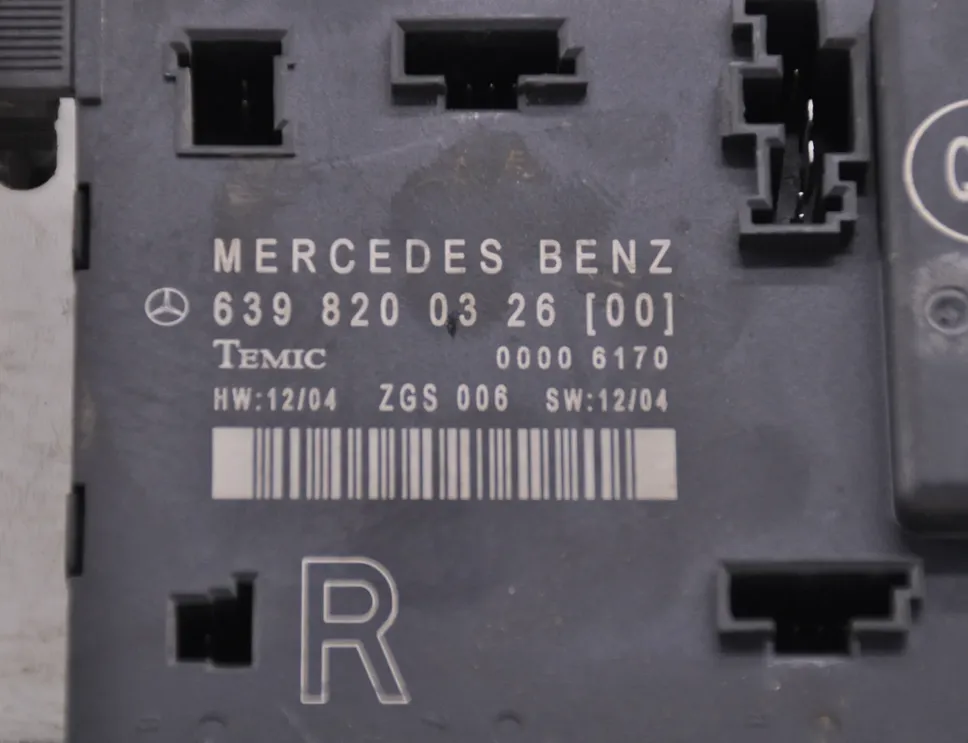 MERCEDES-BENZ Vito W639 (2003-2015) Unité de commande de porte arrière droite 6398200326 34909781