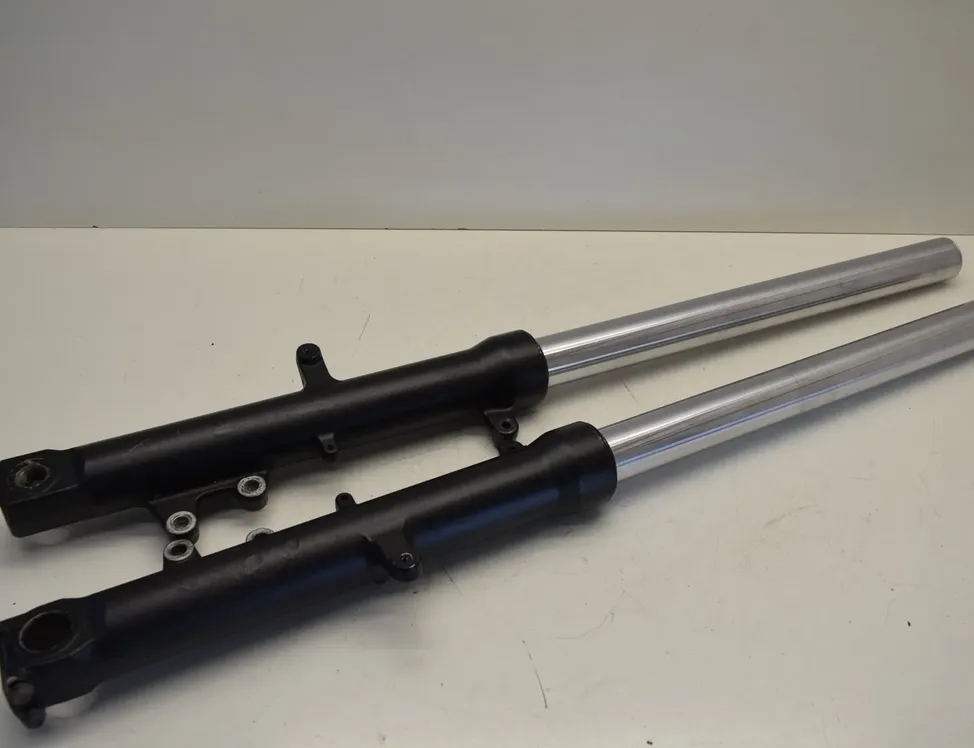 SUZUKI DL Jeu d'amortisseurs de fourche avant 34919444