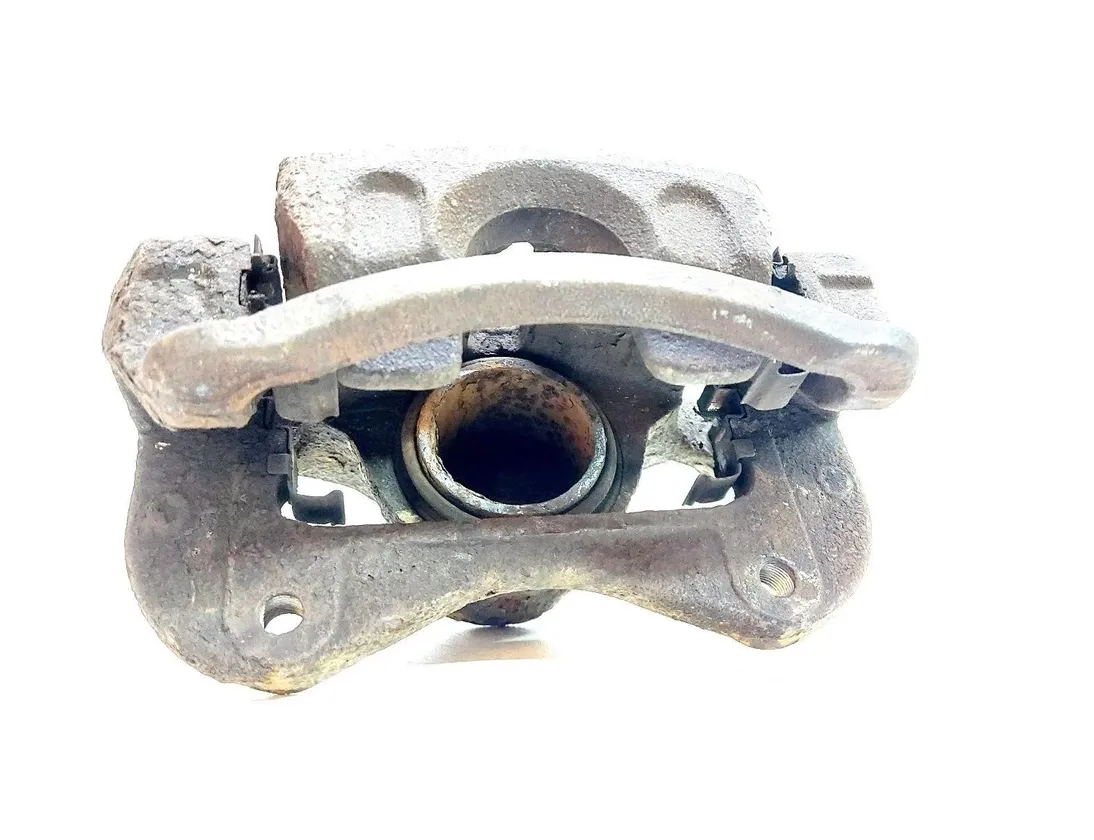 HYUNDAI ix35 1 generation (2009-2015) Étrier de frein avant gauche 30153874