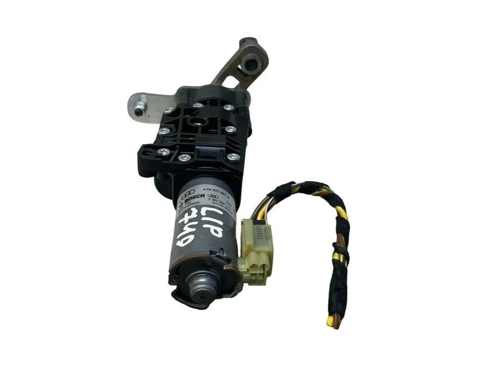 AUDI A4 B8/8K (2011-2016) Moteur de fermeture en douceur du coffre du hayon arrière 4G9827851E 31857553