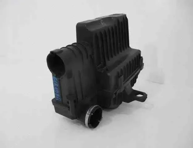 PEUGEOT 208 Peugeot 208 (2012-2015) Boîte de filtre à air 9670851880 32492740