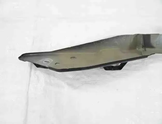 CITROËN C4 Picasso 1 generation (2006-2013) Support de garde-boue avant droit 9801669580 32495405