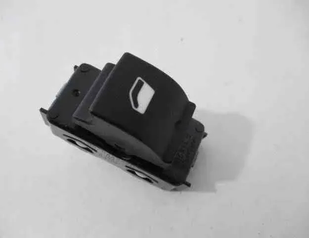 PEUGEOT 308 3 generation (2021-2023) Vitre de porte arrière droite 96762292ZD 32496464