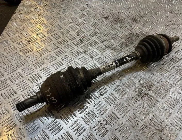 OPEL Astra J (2009-2020) Arbre de transmission avant droit 13335160 22163147