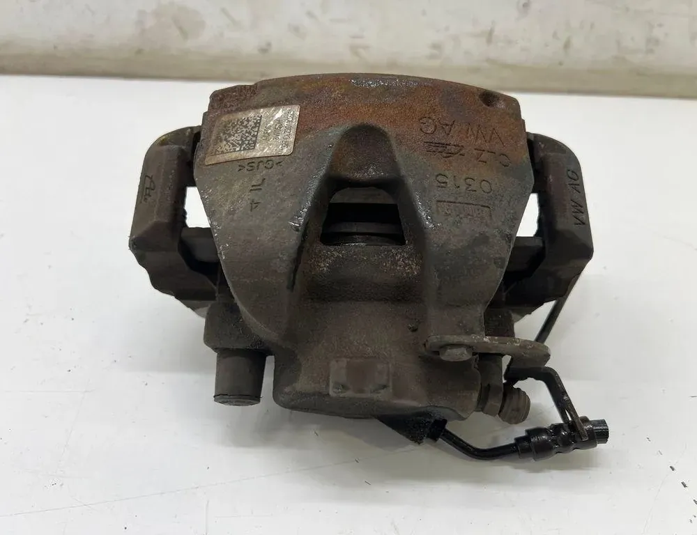 AUDI A4 B9/8W (2015-2024) Étrier de frein avant gauche 8W05DH 34986775