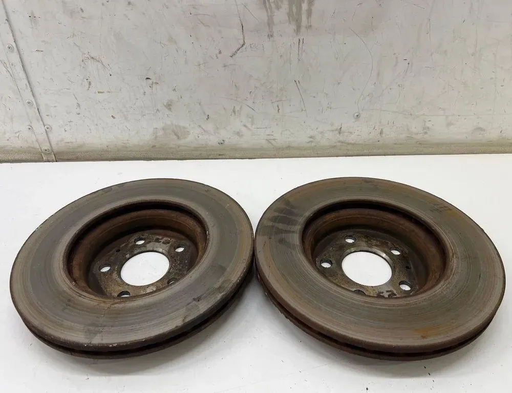 AUDI A4 B9/8W (2015-2024) Disque de frein avant gauche 34988713