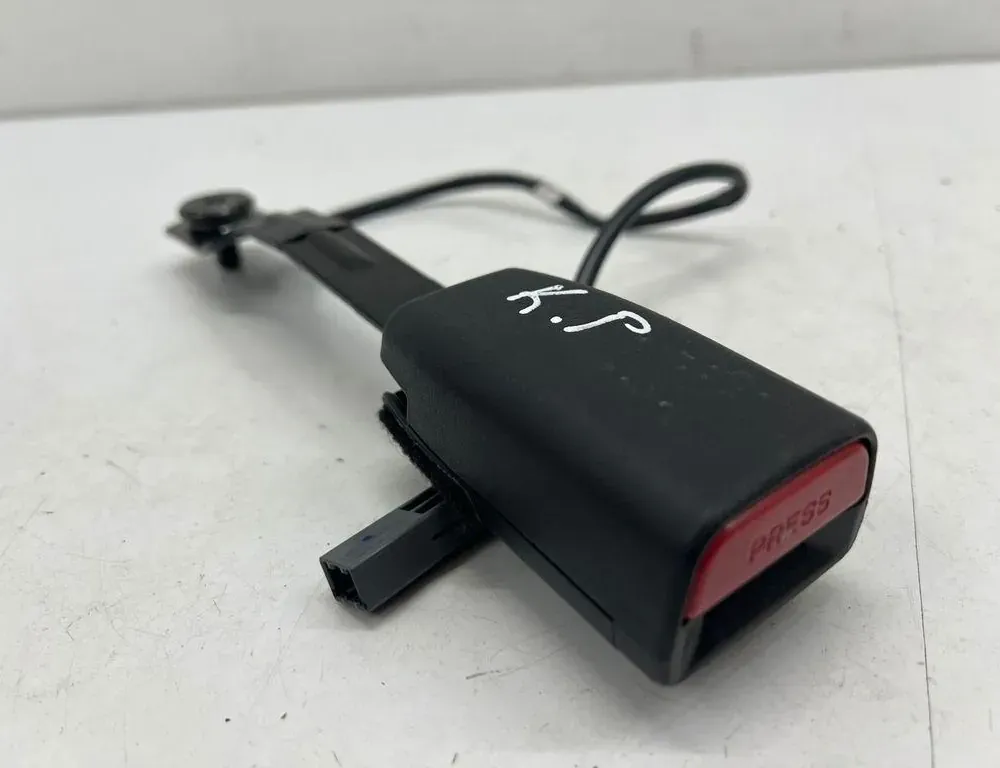 MAZDA CX-30 1 generation (2019-2023) Boucle de siège avant gauche BAH240027J 35111908