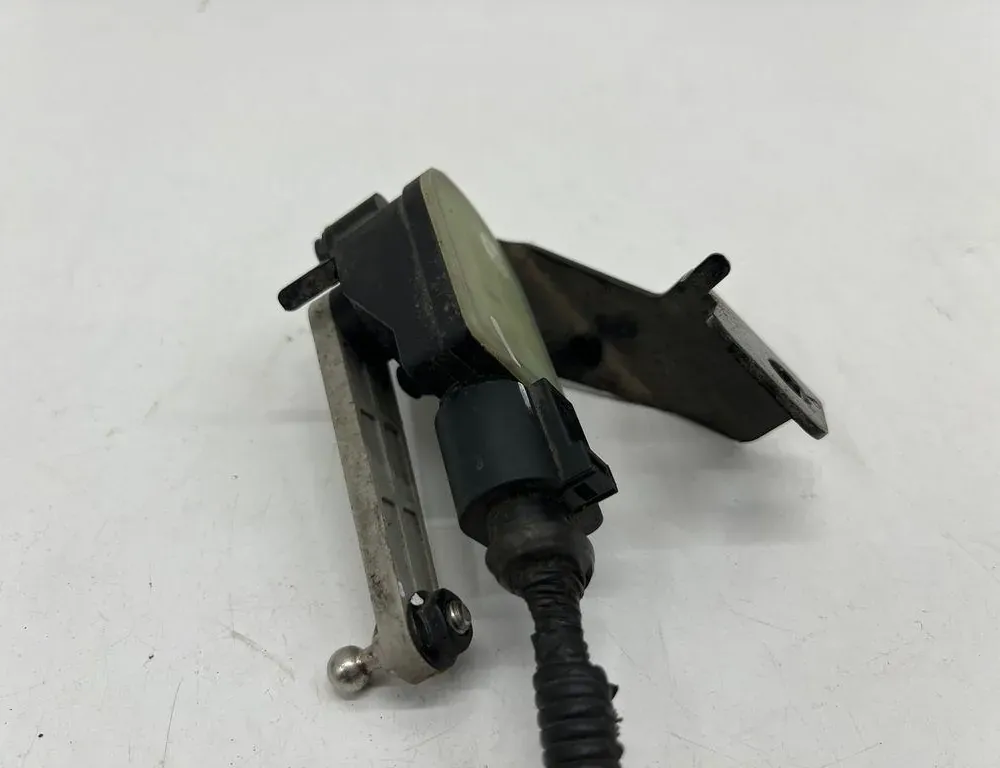 KIA EV6 1 generation (2021-2023) Capteur de niveau avant droit 92190CV000,92191C1500 34987771