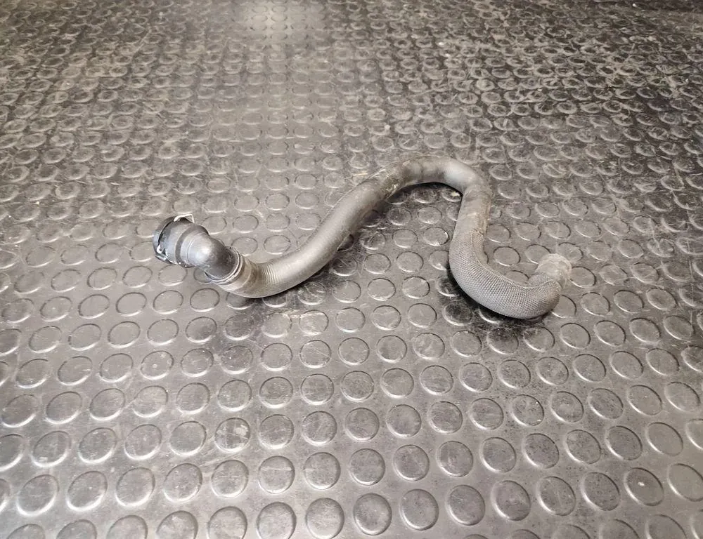 MERCEDES-BENZ CLA-Class C117 (2013-2016) Tuyau de liquide de refroidissement A2468303196 33174375