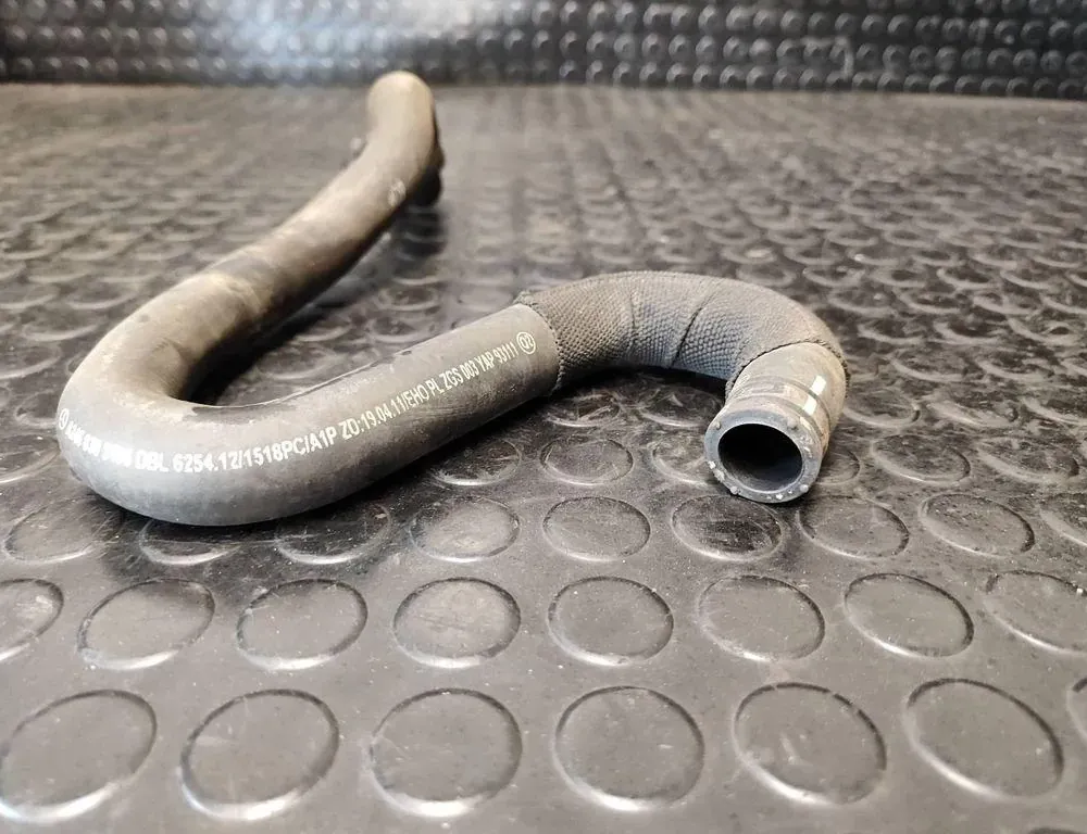 MERCEDES-BENZ CLA-Class C117 (2013-2016) Tuyau de liquide de refroidissement A2468303196 33174375