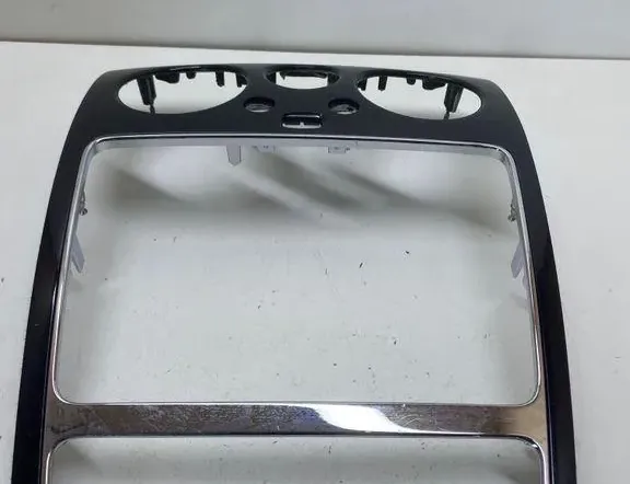 BENTLEY Continental Flying Spur 2 generation  (2008-2013) Bouclier de garniture de panneau 3W3819144 34703757