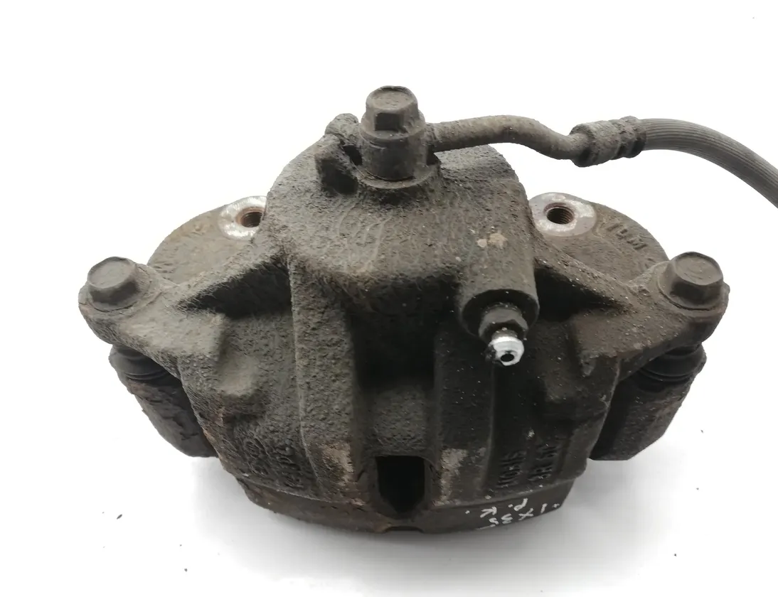 HYUNDAI ix35 1 generation (2009-2015) Étrier de frein avant gauche 14201731