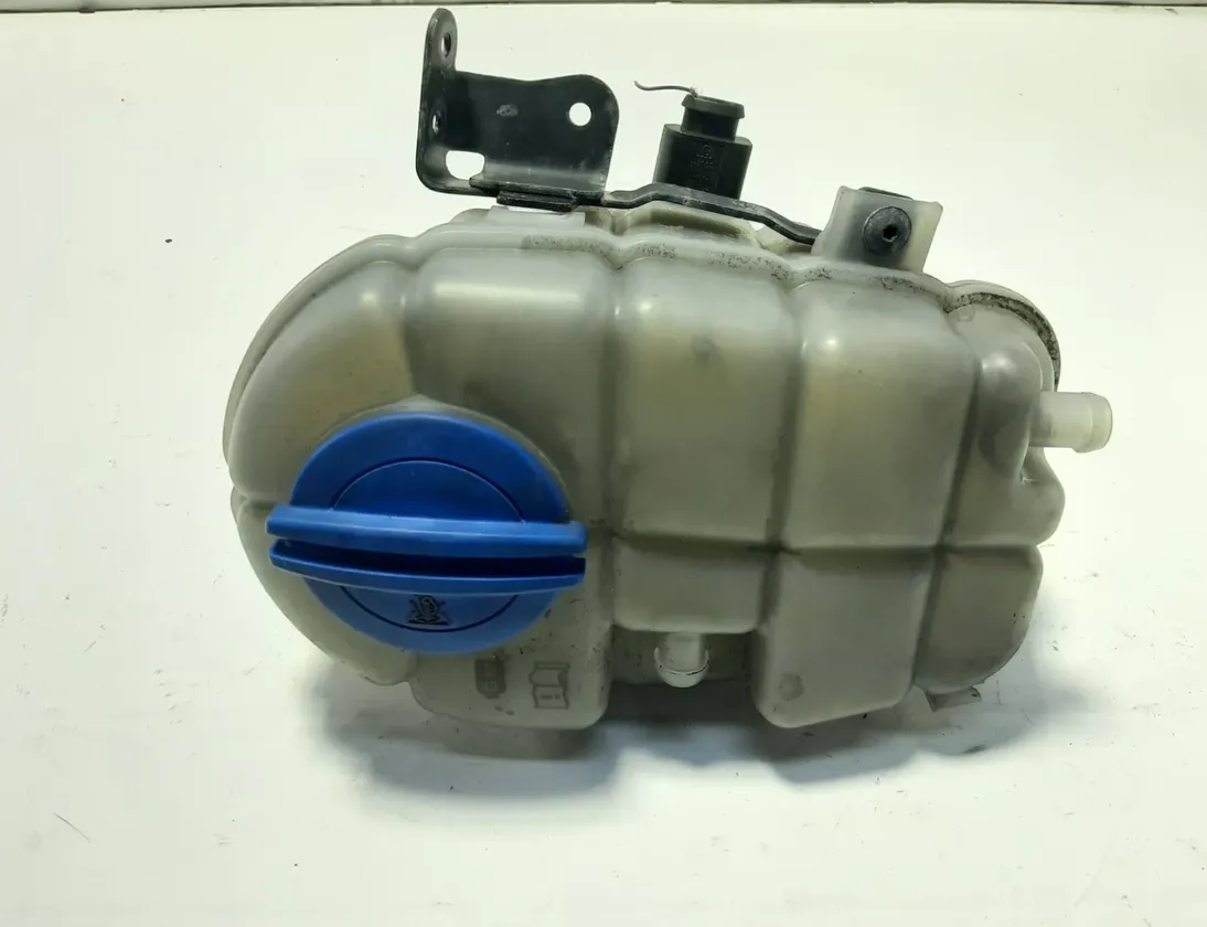 AUDI A6 allroad C7 (2012-2019) Vase d'expansion 4G0121214G,4G0121403G 31561909