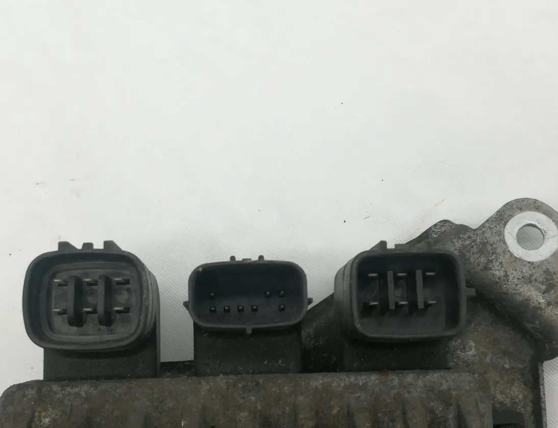 TOYOTA Corolla E120 (2000-2008) Calculateur d'injecteurs de carburant 89871-20070 4091013