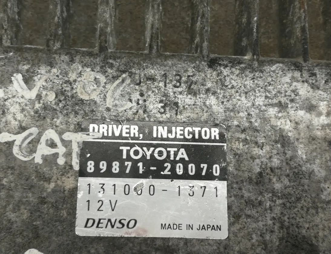 TOYOTA Corolla Verso 1 generation (2001-2009) Calculateur d'injecteurs de carburant 89871-20070 4091022