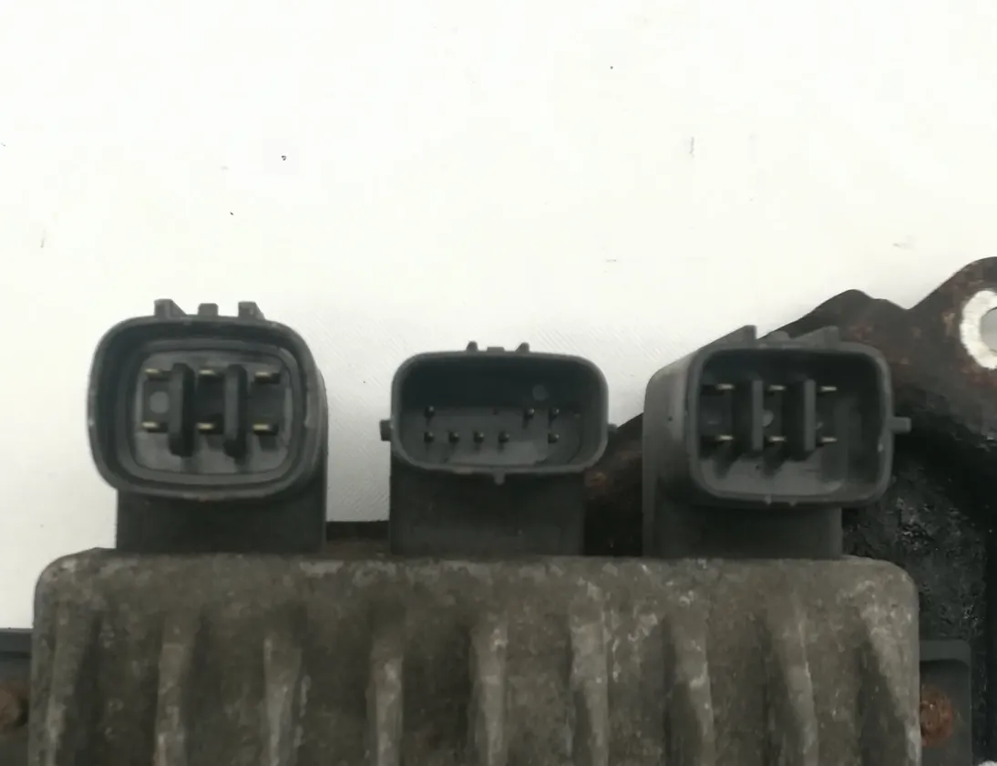 TOYOTA Avensis 2 generation (2002-2009) Calculateur d'injecteurs de carburant 89871-20070 4091041