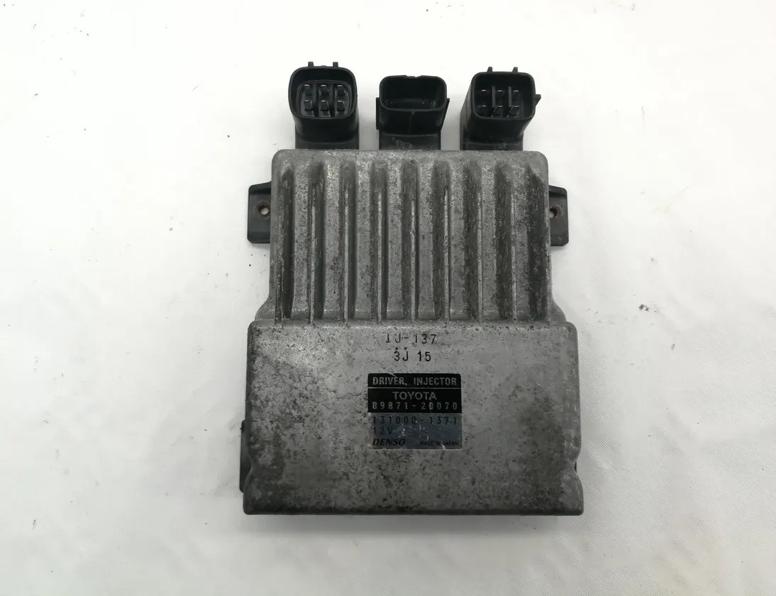 TOYOTA Avensis 2 generation (2002-2009) Calculateur d'injecteurs de carburant 89871-20070 4091233