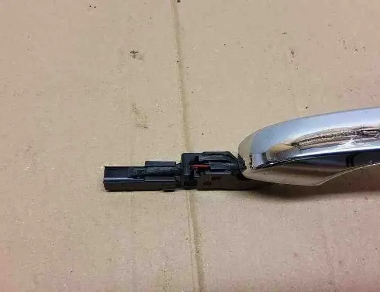 JEEP Grand Cherokee 4 generation (WK) (2004-2024) Poignée extérieure de porte coulissante côté gauche 53907,94002586 32558098