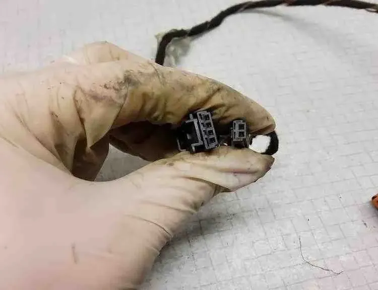 VOLKSWAGEN Touareg 1 generation (2002-2010) Câbles de porte avant gauche 1J0971972,1K0972704,7L6971121H,8B0972754,1K0972776,4B0971832,1J0973119,8L0972977H 32564091