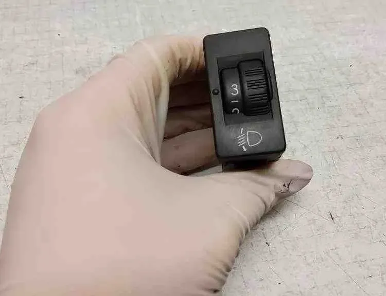 CITROËN C5 2 generation (2008-2017) Commande de réglage de la hauteur des phares 96476640XT,96366692XT,96384422XT 32564108