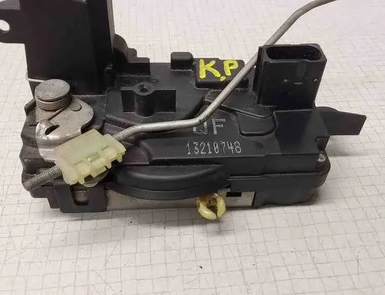 OPEL Zafira B (2005-2010) Serrure de porte avant gauche 13210748 32565618