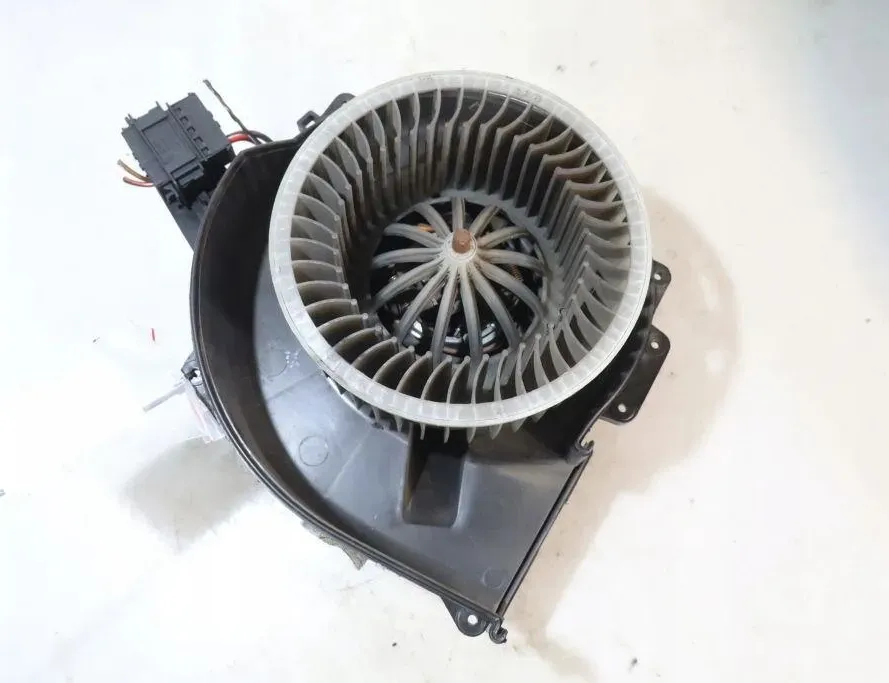 SKODA Rapid 2 generation (1985-2023) Chauffage intérieur 32895285