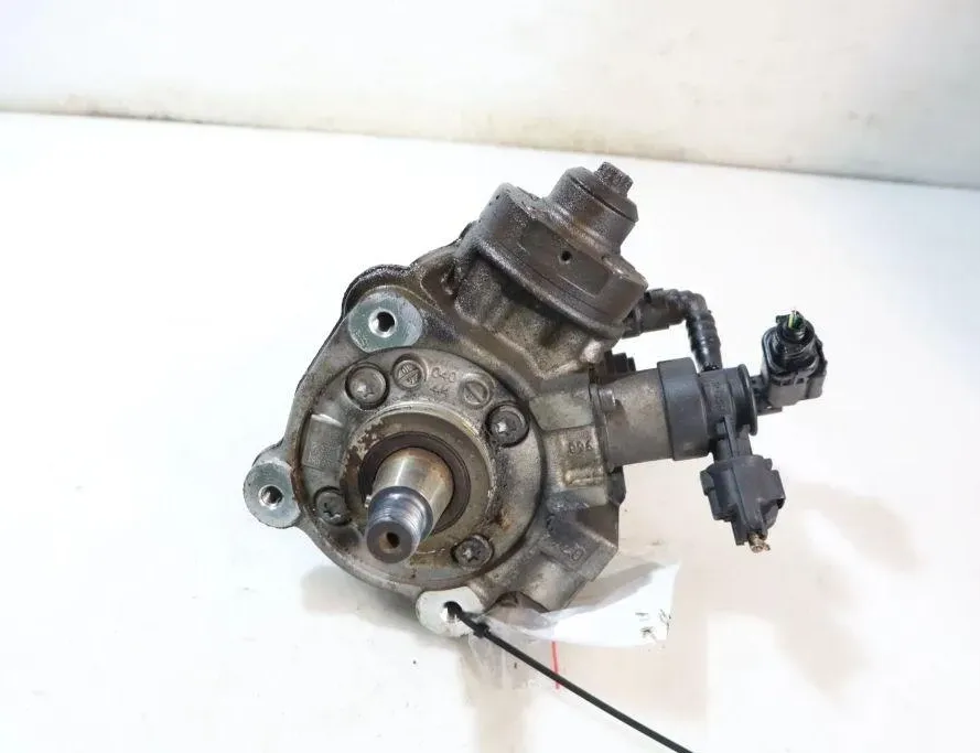 PEUGEOT 308 T7 (2007-2015) Pompe à carburant 0445010516 32897011