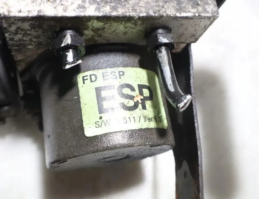 HYUNDAI i30 FD (1 generation) (2007-2012) Pompe ABS 32899219