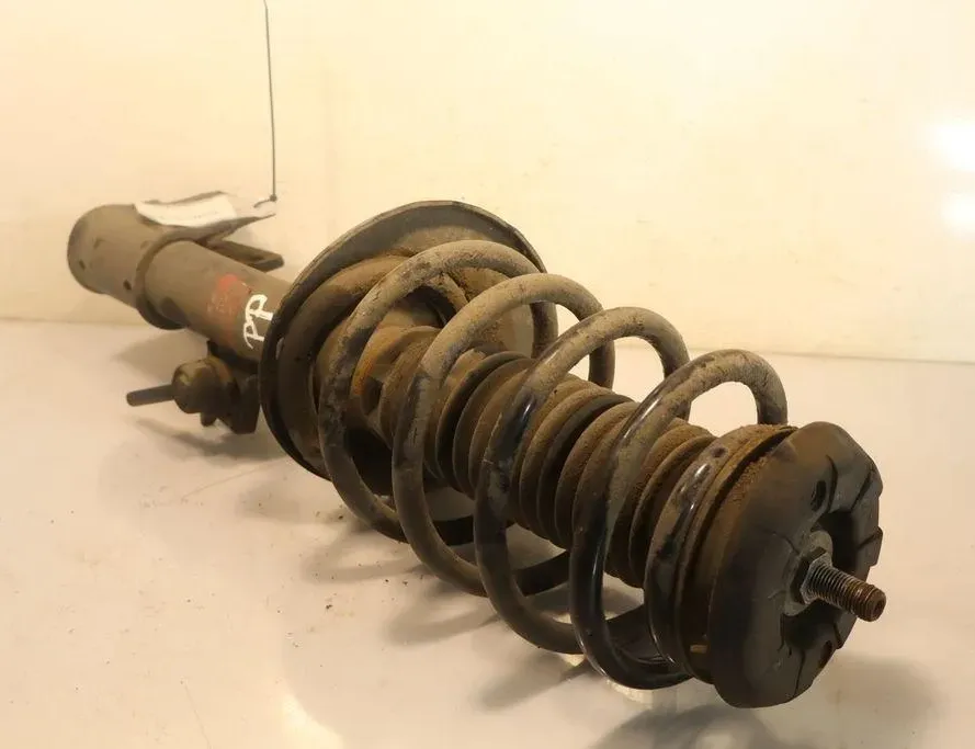 PEUGEOT 308 T7 (2007-2015) Amortisseur Avant Droit 32905958