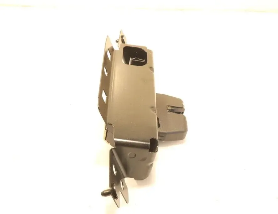 PEUGEOT 208 Peugeot 208 (2012-2015) Verrouillage du coffre du hayon 32908979