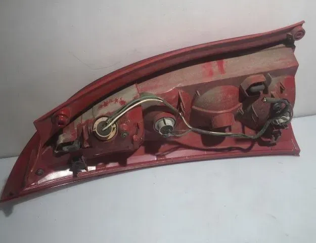 MAZDA Premacy CP (1999-2005) Feu arrière gauche 32919080