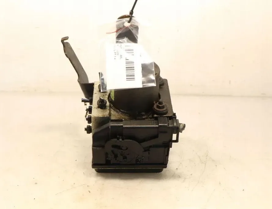 HYUNDAI i30 FD (1 generation) (2007-2012) Pompe ABS 32945050