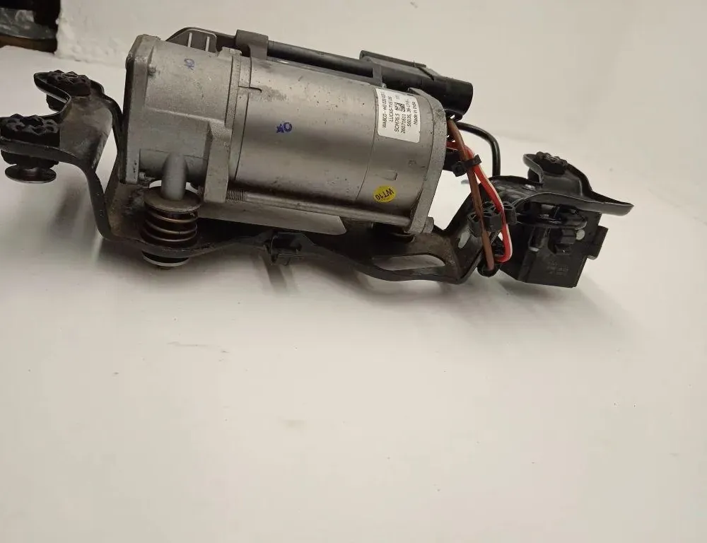 BMW X5 F15 (2013-2018) Compresseur de suspension 6875177 33194435